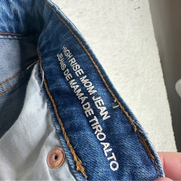 Wild Fable High Rise Distressed Jeans - Blue Mom Jeans Size 6 - Picture 5 of 12